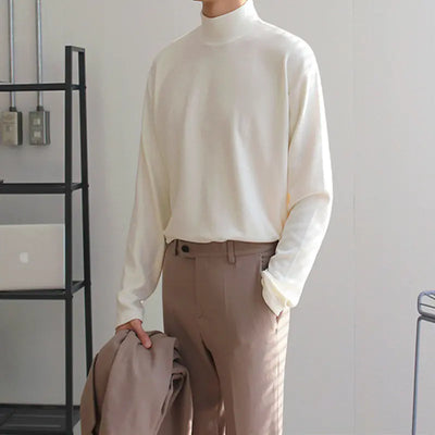 Men's Loose White Velvet Turtleneck Sweater